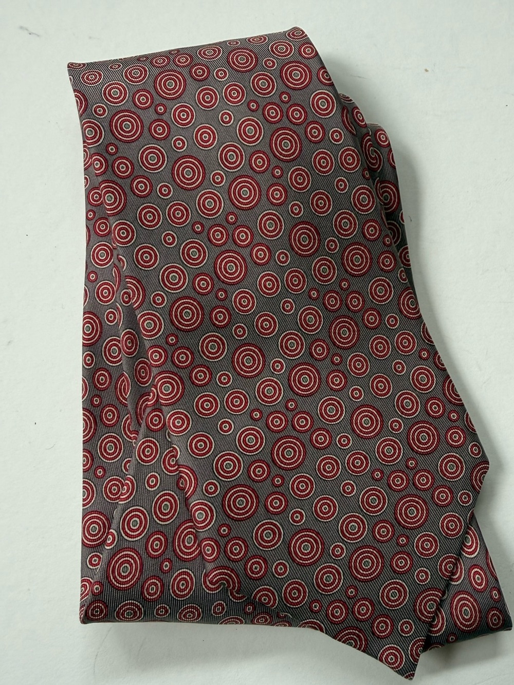 Authentic Hermès Silk Necktie Red Beige Geometric Circle Made in France